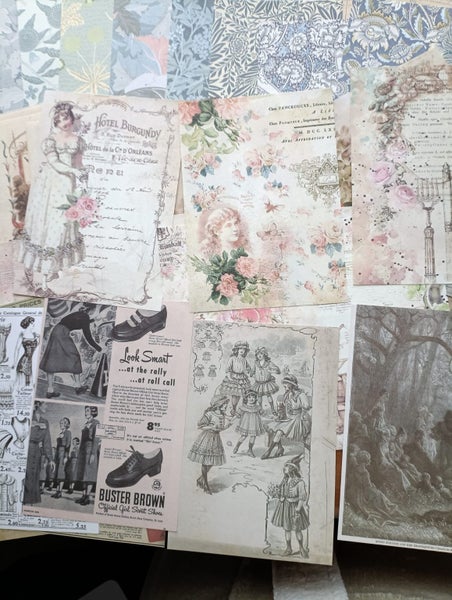 Retro, vintage Scrapbooking decorative Paper 60 Sheets. set 3 Carousel 2