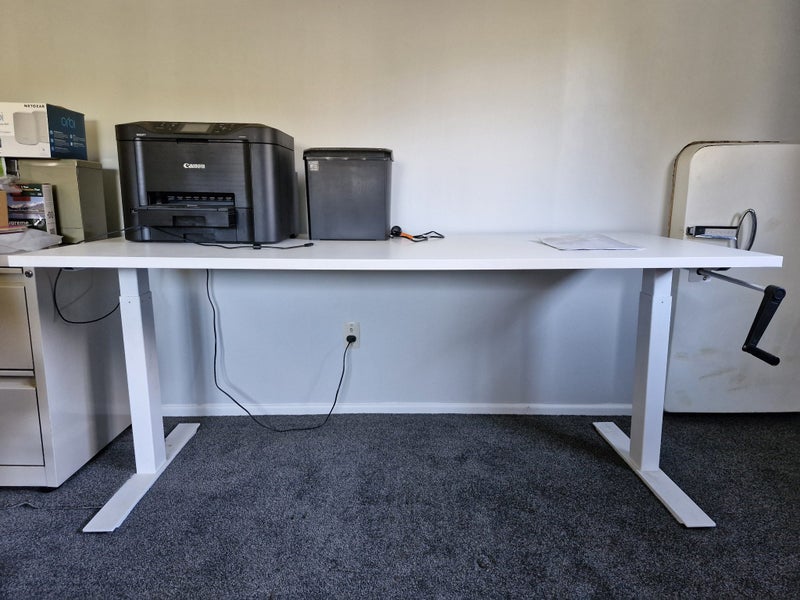Agile 1800mm Long Winder Desk Carousel 2