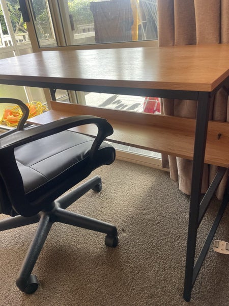 Office Desk and Chair Carousel 2