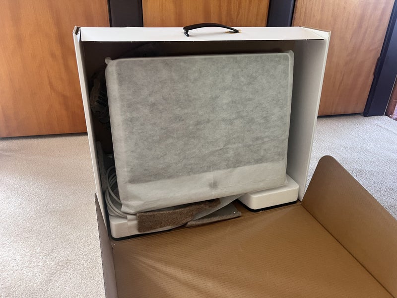 Apple iMAC 20" - Good condition Carousel 2