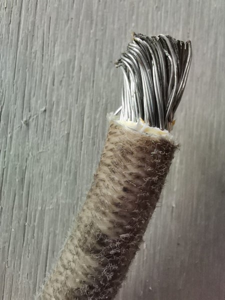 2 x 3m Lengths of Heavy Duty Aluminium 9mm ID Cable -Ideal for Solar Battery Use Carousel 2