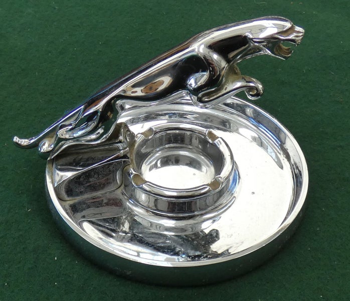 AWESOME Extremely RARE Leaping JAGUAR Sports Car DEALERSHIP Advertising Ashtray Carousel 1