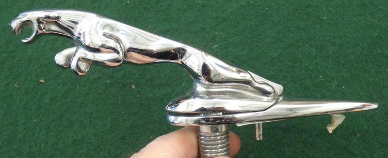 Vintage Leaping JAGUAR Sports Car Advertising CAR MASCOT with original MOUNTS Carousel 2