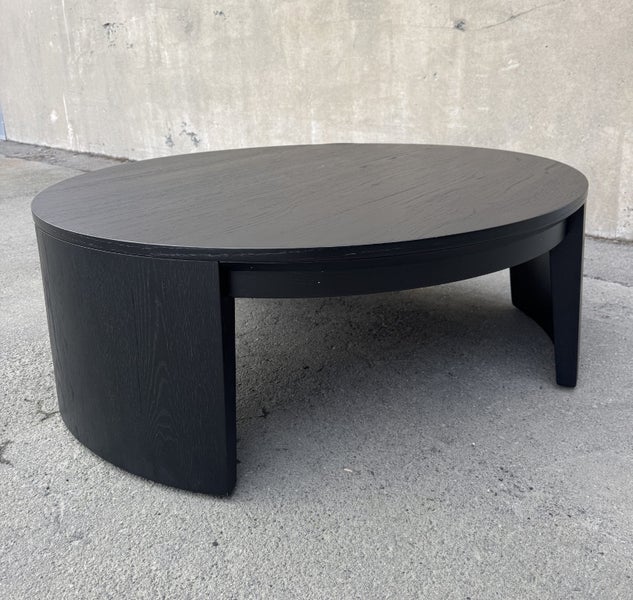 Boston Round Coffee Table Large in Black Oak By Hunter Home Carousel 1