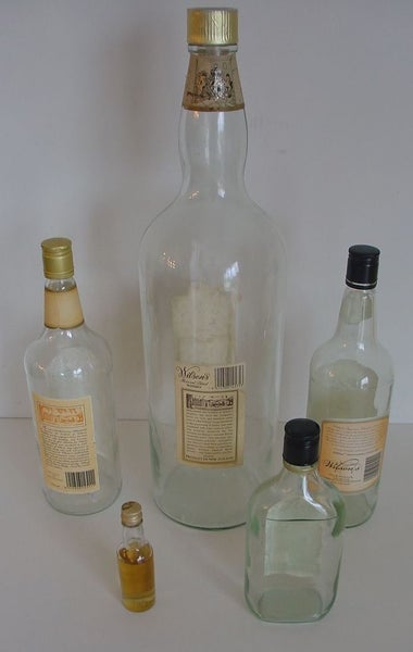 Wilsons Whisky Memrobillia Carousel 12