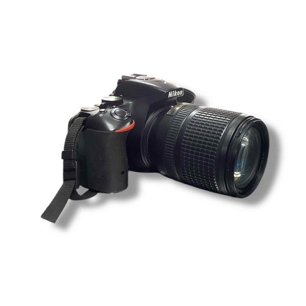 NIKON CAMERS D5500 WITH CARRY BAG Carousel 3