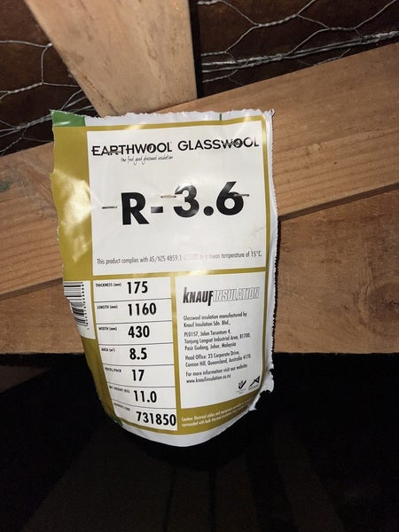 R3.6 Earthwool ceiling insulation Carousel 2