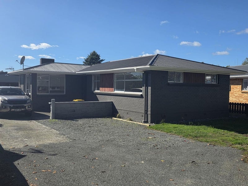 Image 1 of 8