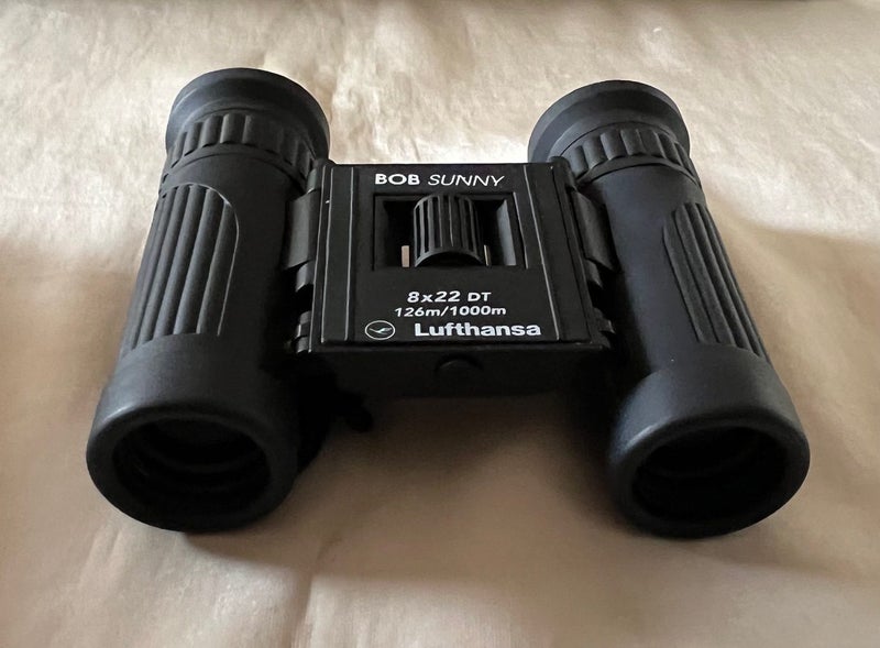 LUFTHANSA 8 x 22 DT 126m/1000m Binoculars by Bob Sunny w/ Original Case Carousel 2