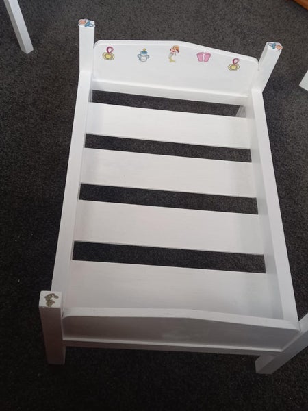 DOLLS BED SOLID WOOD, BRAND NEW, GREAT FOR PRESENTS, PLAYGROUPS, KINDYS Carousel 2
