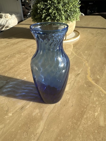 Blue flower vase height 20cm Carousel 1