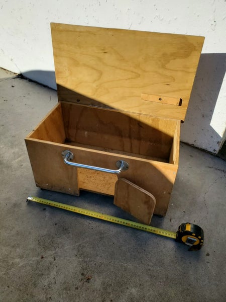 Untreated Plywood Pet Hutch - Guinea Pigs Carousel 2
