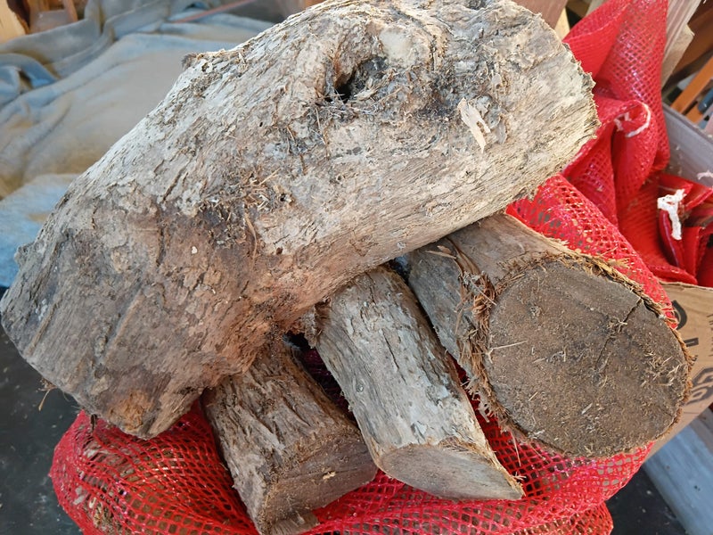 PURIRI FIREWOOD Carousel 1