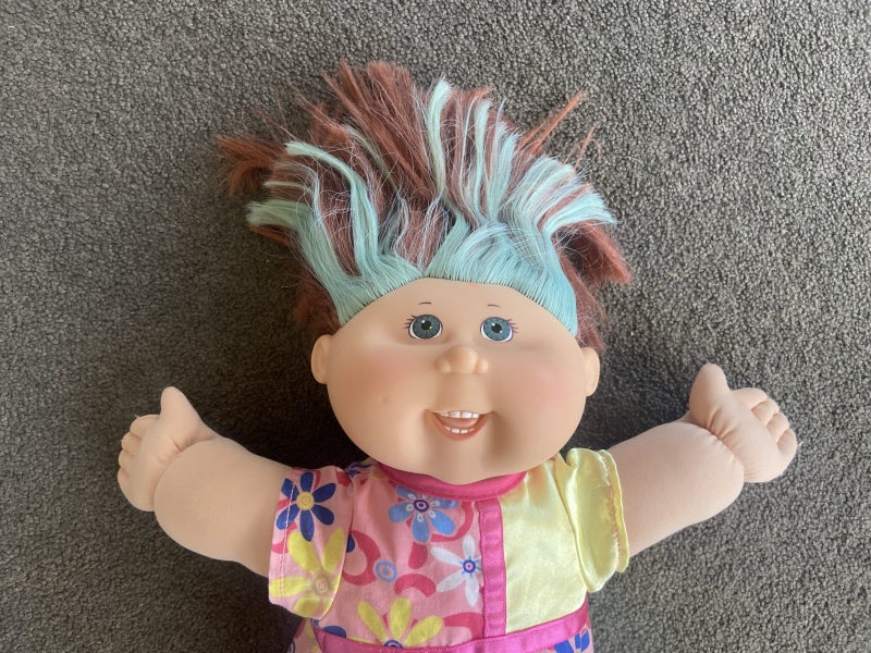 Cabbage Patch kids doll Carousel 2