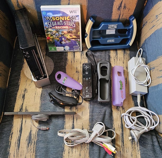 Wii Console (Black) with extras Carousel 2