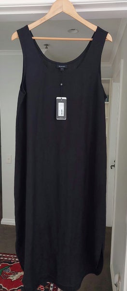 Moochi saviour dress Carousel 2