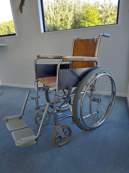 Wheelchair Carousel 1