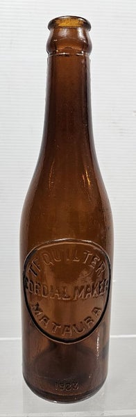 T.F. Quilter Mataura 12oz crown top beer bottle Carousel 1