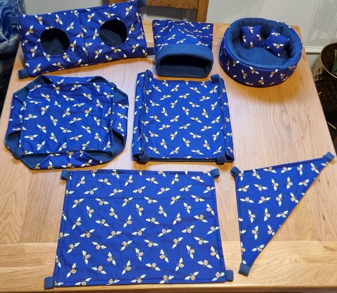 Premade Rat Hammock Set - Bees Carousel 1