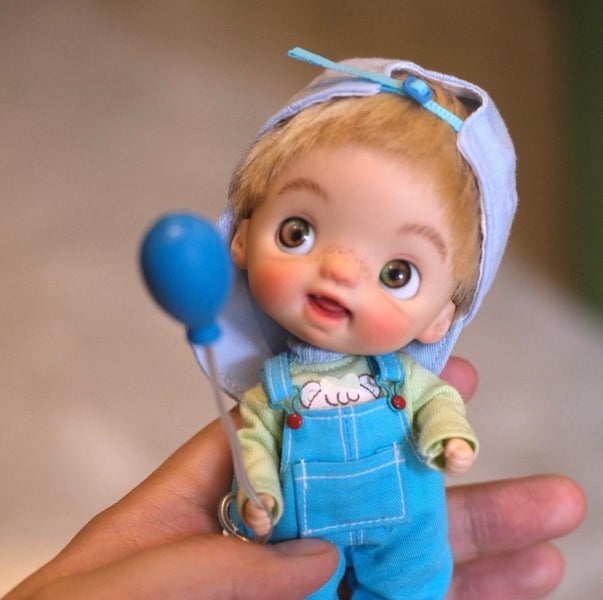 HAND PAINTED OB11 BALL JOINTED DOLL Carousel 1