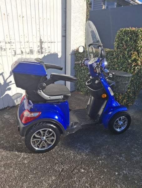 Mobility Scooter Carousel 1