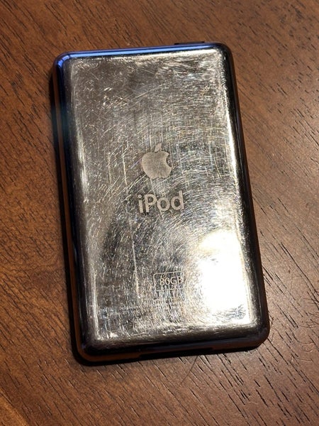 iPod Classic 80GB Carousel 2