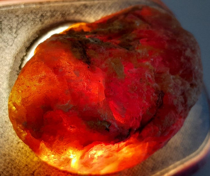 RED Amber stone Carousel 1