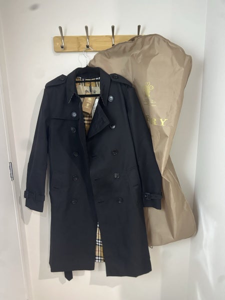 Burberry men Kensington coat Carousel 1