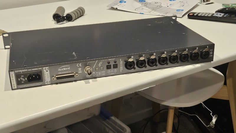 Audient ASP 800 Preamp Carousel 2