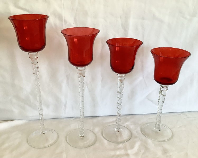4 stunning red candle holders Carousel 1