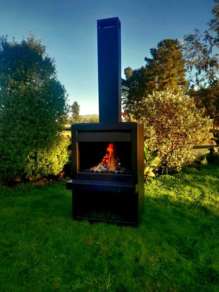 Outdoor fireplace SALE Carousel 2