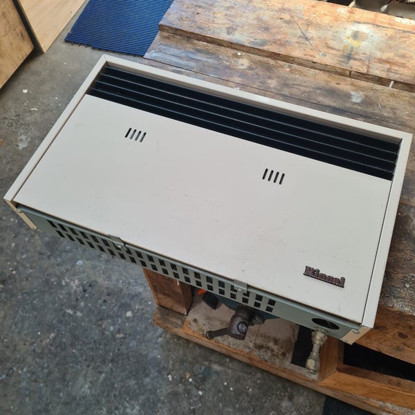 Rinnai Gas heater Carousel 1