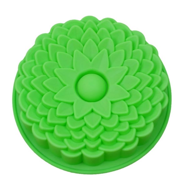 Large Silicone Cake Mold - Sunflower Flower Shape Carousel 1