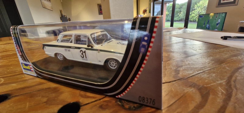 Lotus Cortina Reveal, 08376 Carousel 20
