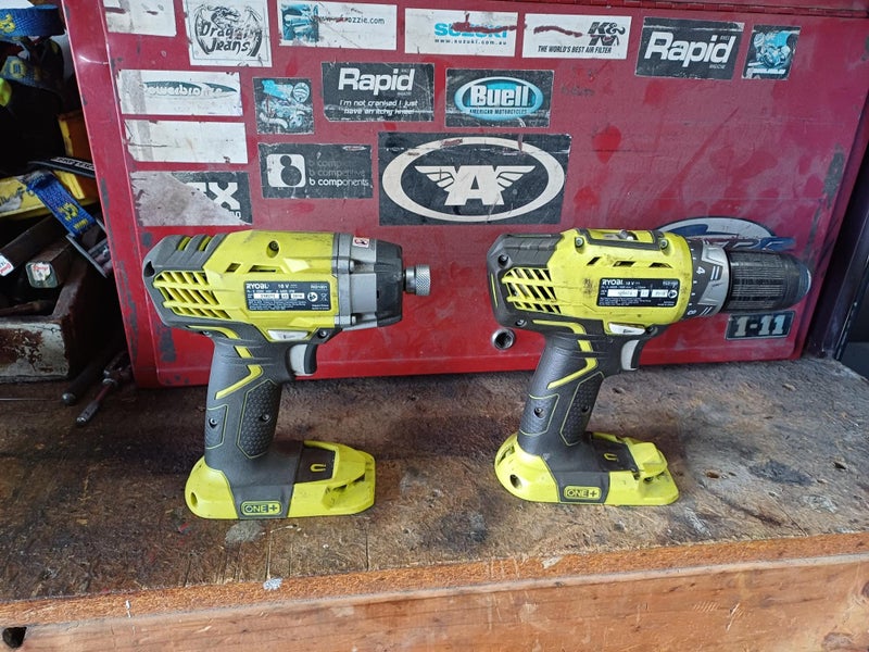 Ryobi drill and impact gun. Carousel 1