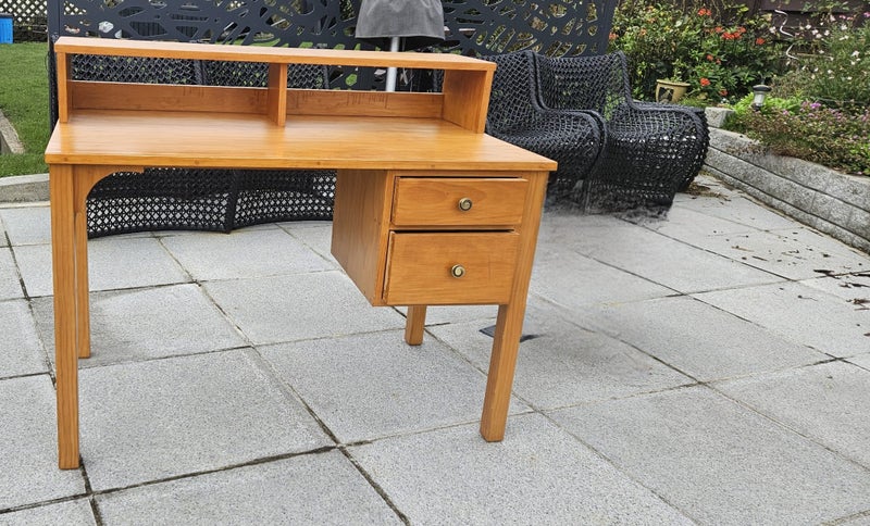 Home office desk Carousel 1