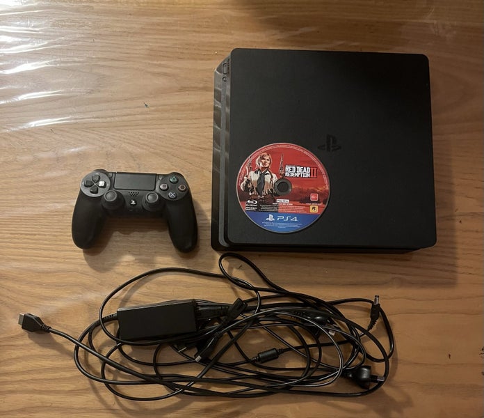 PlayStation 4 Slim Carousel 1