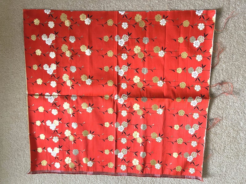 Beautiful Designer Traditional Japanese Decorative Fabric 70cm x 80cm Carousel 1