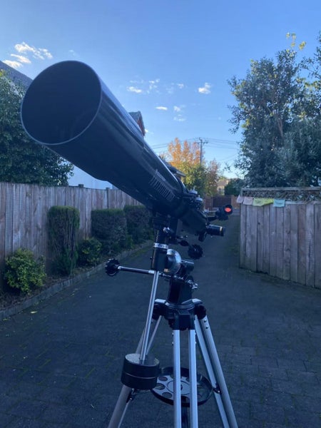 Celestron Powerseeker 80EQ Carousel 1