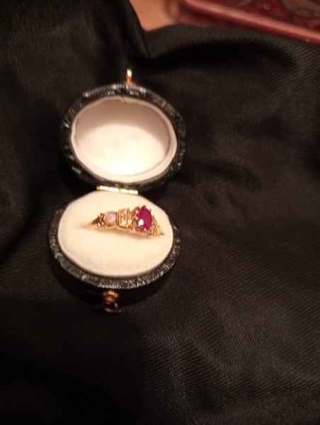 Ruby + Diamonds + Opals Ring 14 carat gold Carousel 4