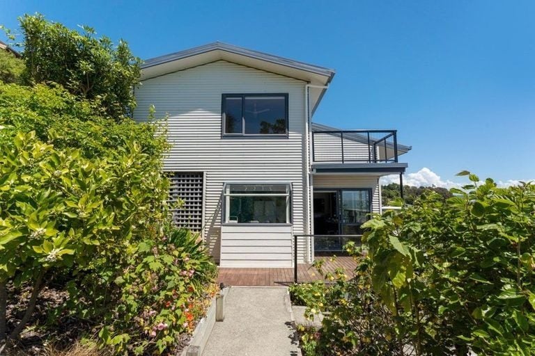 Image 1 of 18