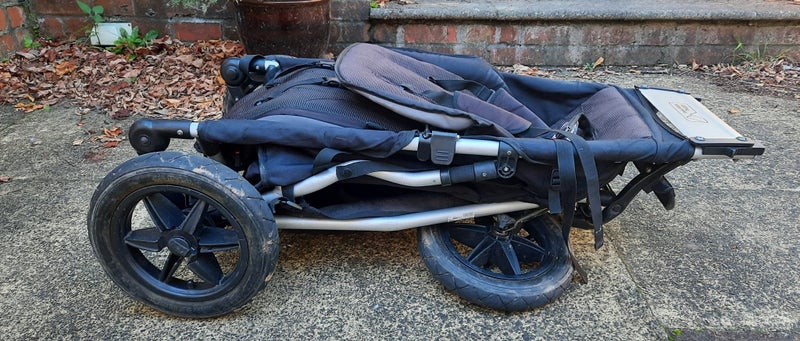 Mountain buggy plus one double pram Carousel 5