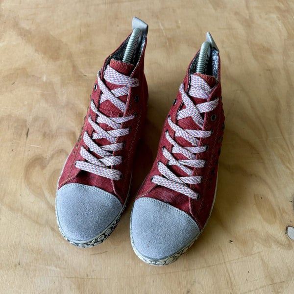 DV8 “Kaduna” Canvas Hi Top Boots Size 39 Carousel 1