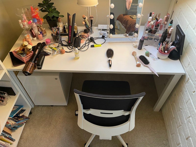 Office Desk Package $1 Reserve Carousel 2