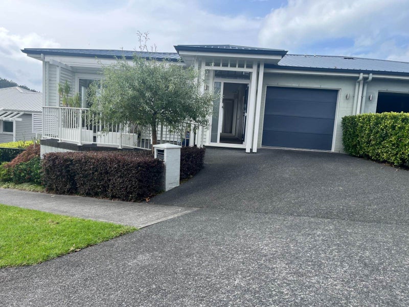Image 1 of 11