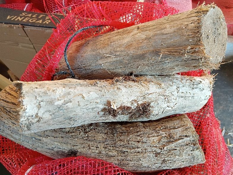 PURIRI FIREWOOD Carousel 3
