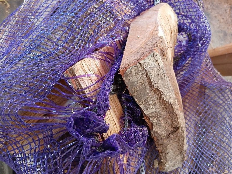 FIREWOOD - Bags Chestnut Prunings Carousel 4