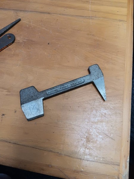 Nordic Forge Farrier Tool Clinch Cutter Carousel 1
