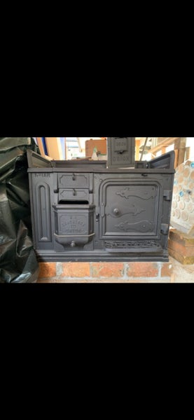 Shacklock Orion Cast Coal range Carousel 1
