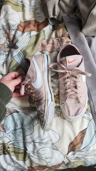 Nike Court Royale Carousel 2
